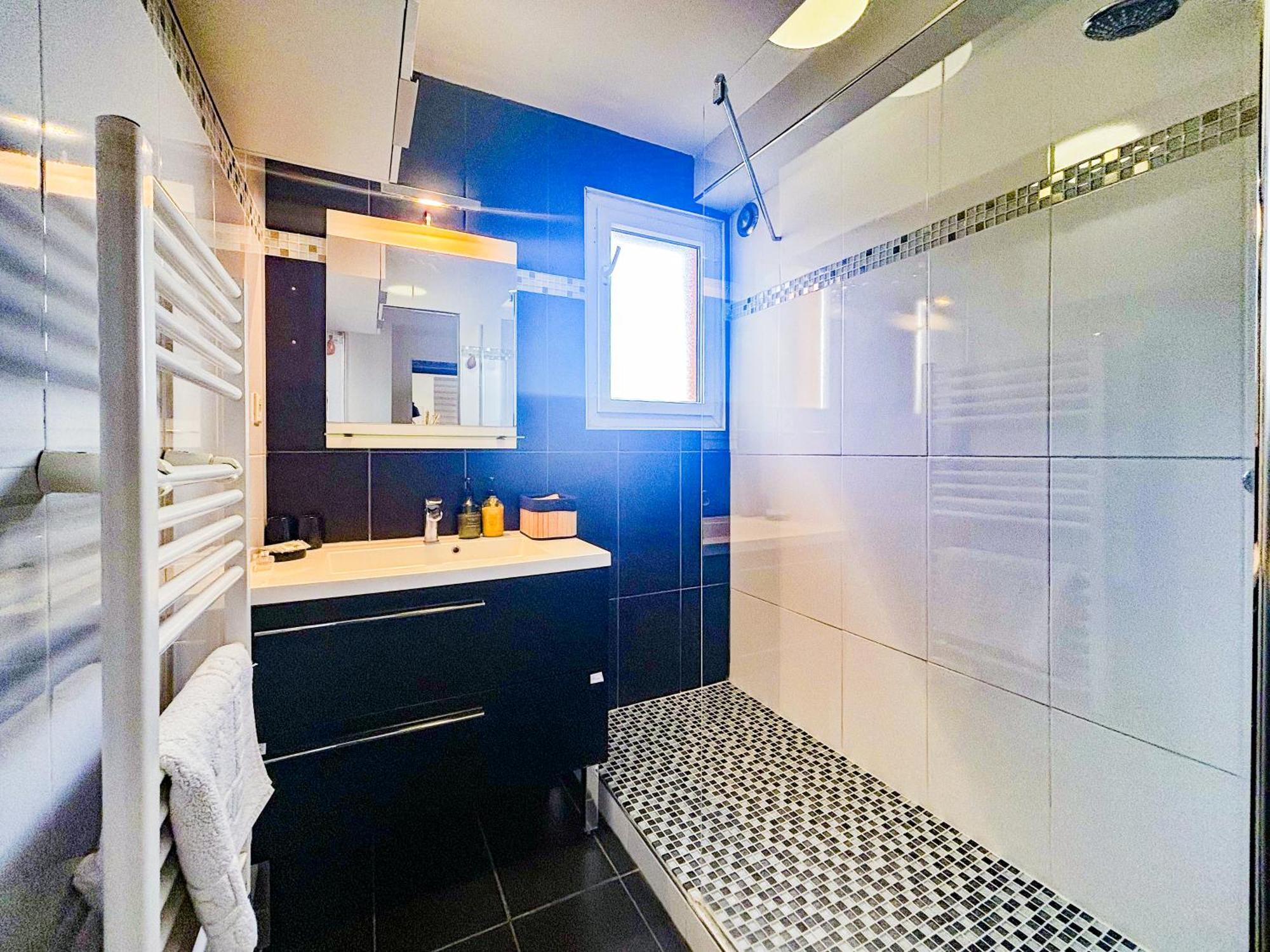 Terre D'azur - Wifi, Parking, Vue Mer Apartment